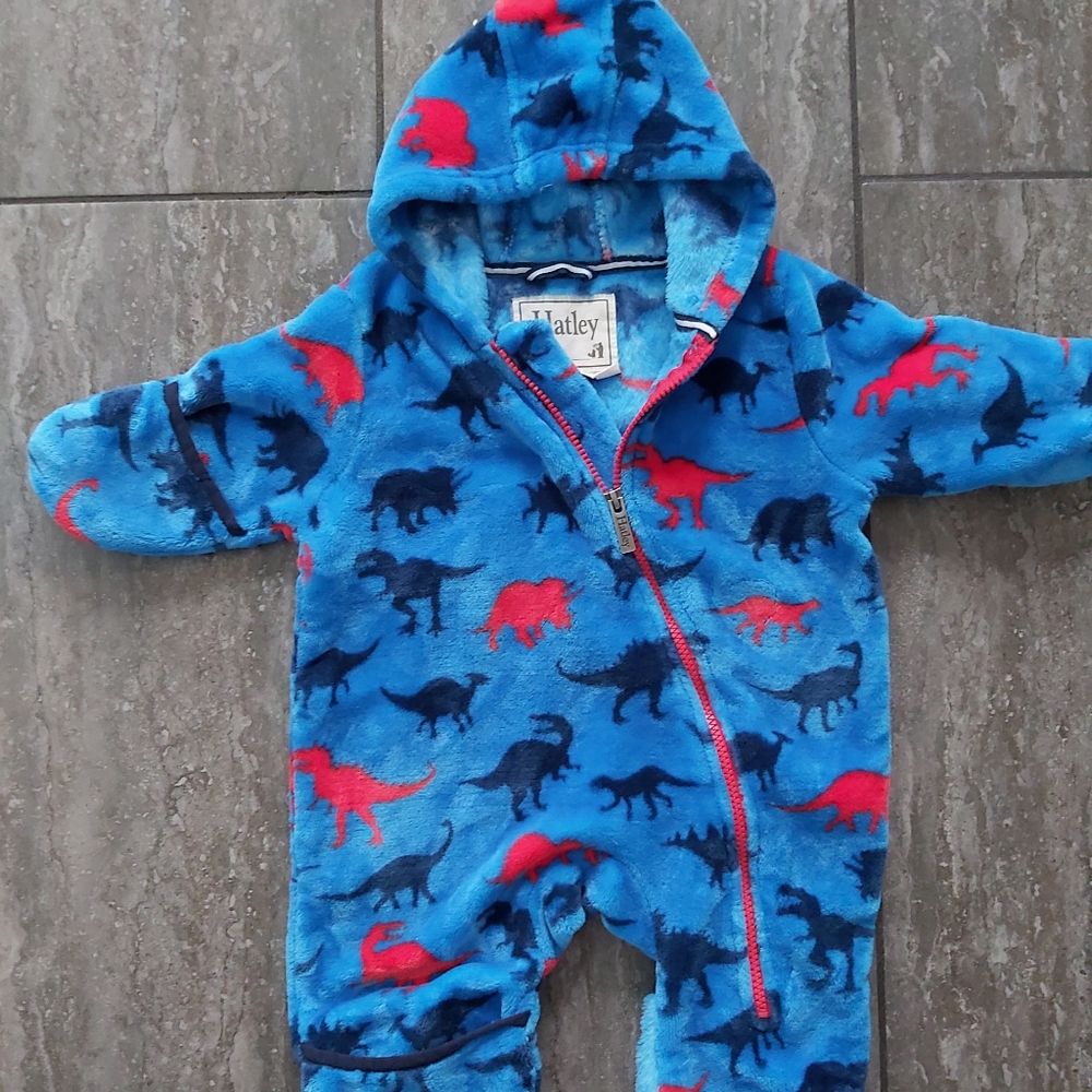 Hatley Dino Fleece Bundler 9-12m NWOT